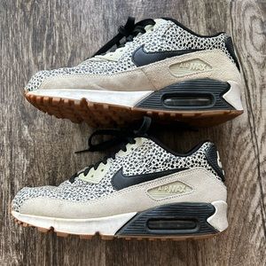 Nike AirMax 90
Safari (2009) (Women's)